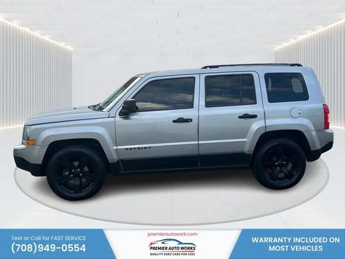 Used 2015 Jeep Patriot Sport FWD image 9