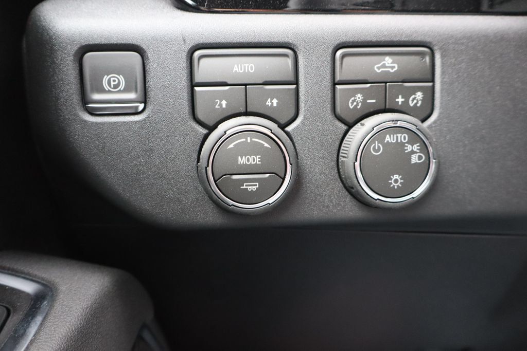 New 2026 Chevrolet Silverado 1500 LT AWD/4WD image 13