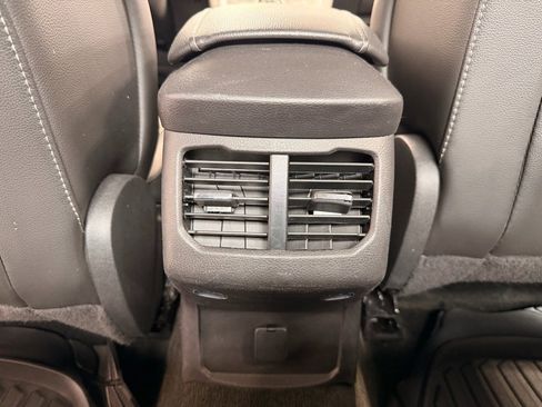 Used 2015 Ford Fusion Titanium image 16