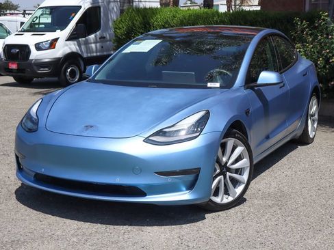 Used 2020 Tesla Model 3 Long Range AWD/4WD image 4