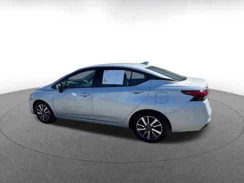 Used 2025 Nissan Versa SV image 10