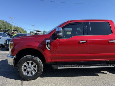 Used 2019 Ford F250 XLT w/ XLT Premium Package AWD/4WD image 3