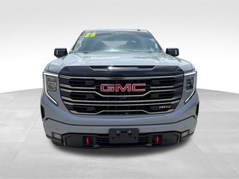 Used 2025 GMC Sierra 1500 AT4 w/ AT4 Premium Package AWD/4WD image 2