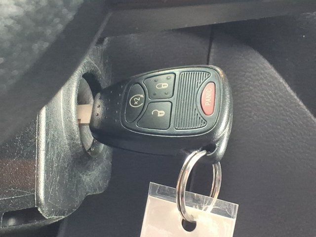 Used 2016 Jeep Wrangler Unlimited Sahara AWD/4WD image 15