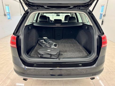 Used 2017 Volkswagen Golf Alltrack SEL AWD/4WD image 7