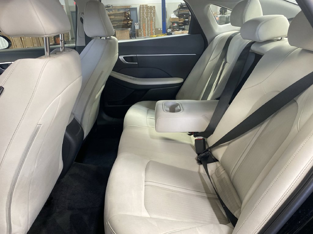 Used 2025 Hyundai Sonata SEL FWD image 33