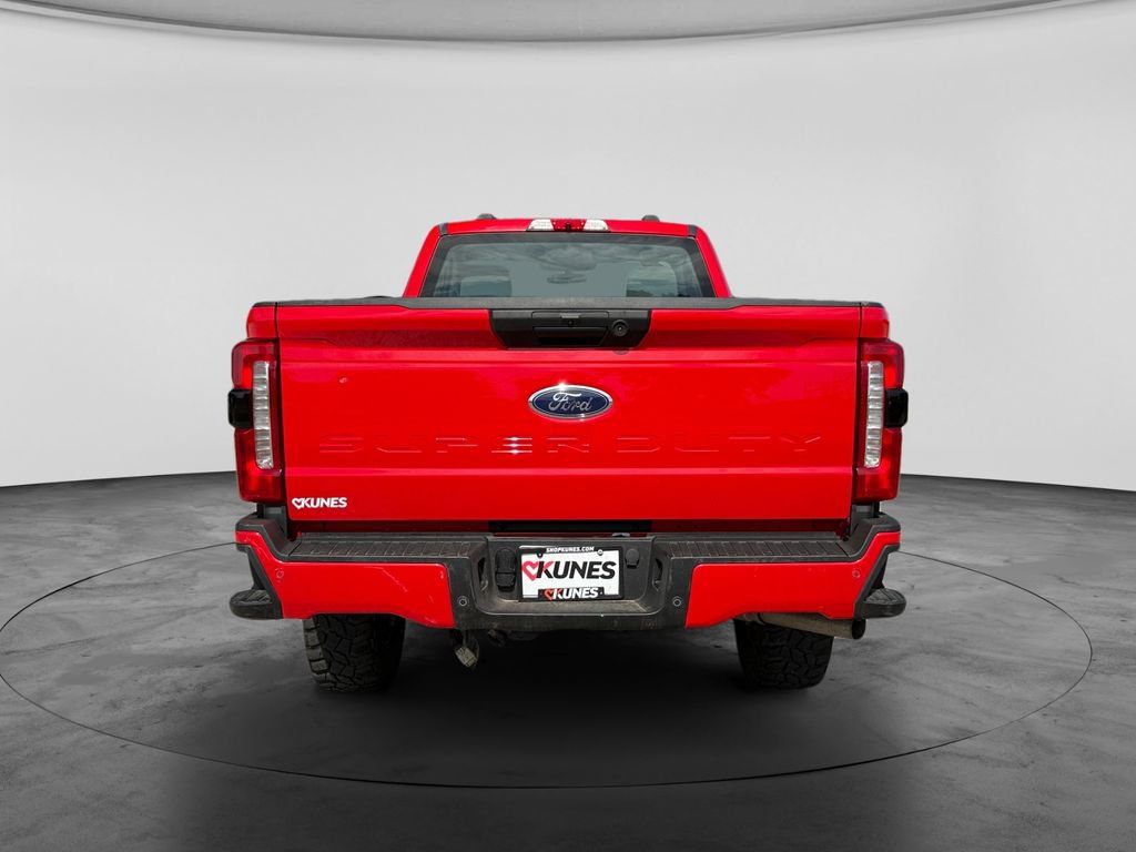 Used 2023 Ford F250 XL w/ STX Appearance Package AWD/4WD image 8