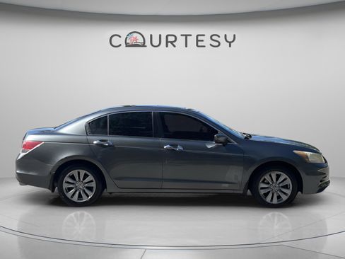 Used 2012 Honda Accord EX-L image 8