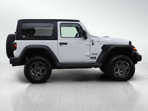 Used 2020 Jeep Wrangler Sport AWD/4WD image 7