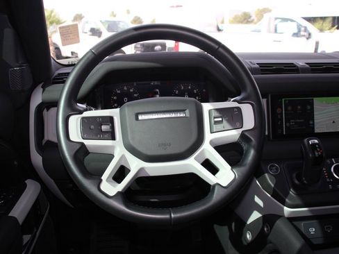 Used 2020 Land Rover Defender 110 SE AWD/4WD image 14