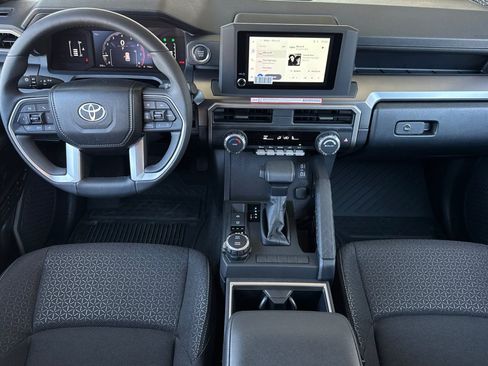 New 2026 Toyota 4Runner SR5 AWD/4WD image 15