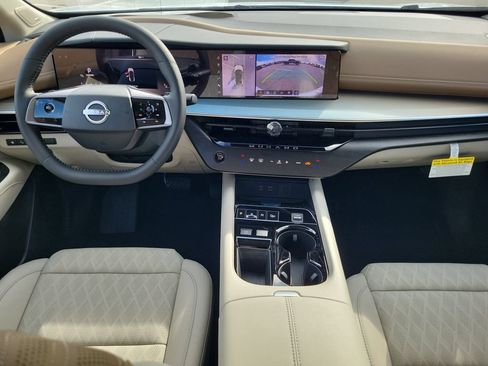 New 2026 Nissan Murano Platinum w/ Cargo Package AWD/4WD image 7