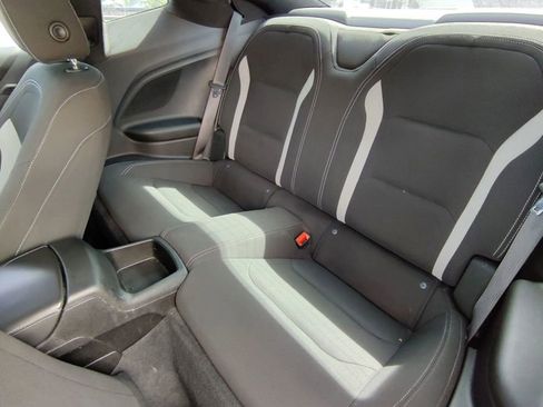 Used 2022 Chevrolet Camaro LT w/ Technology Package image 22