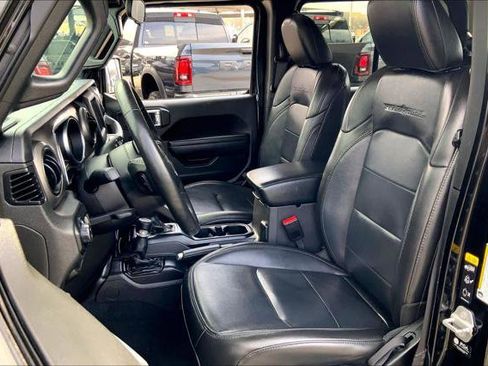 Certified 2022 Jeep Gladiator Sport image 8