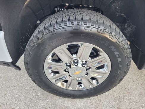New 2026 Chevrolet Silverado 2500 High Country w/ Technology Package AWD/4WD image 24