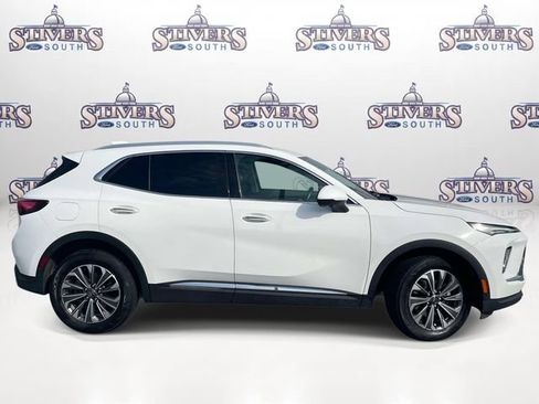 Used 2024 Buick Envision Preferred AWD/4WD image 2