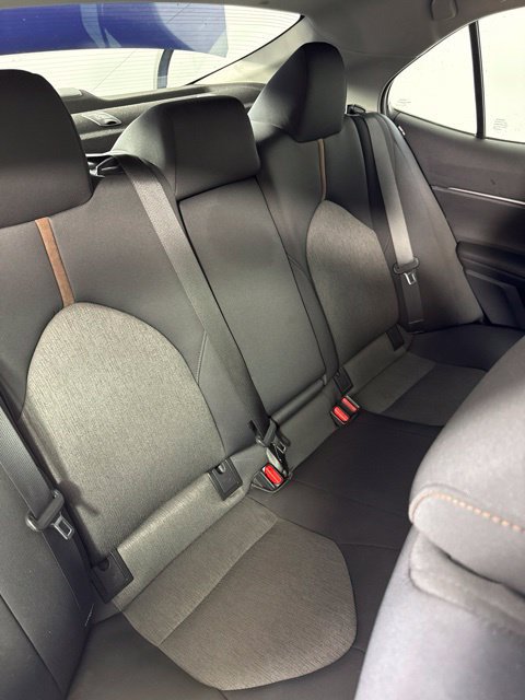 Used 2018 Toyota Camry LE FWD image 26