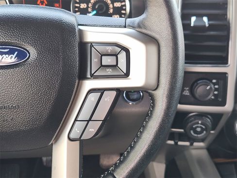 Used 2019 Ford F150 Lariat w/ Equipment Group 502A Luxury image 26