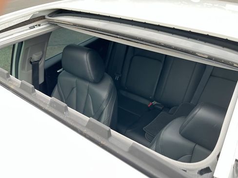 Used 2025 Acura Integra Base image 21