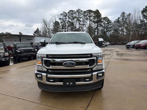 Used 2022 Ford F250 XLT w/ XLT Premium Package image 3