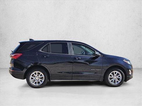 Used 2020 Chevrolet Equinox LS FWD image 10