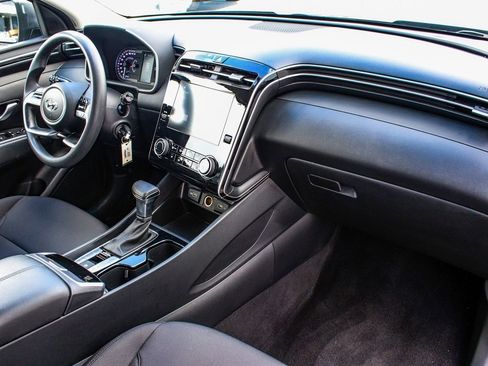 Used 2024 Hyundai Tucson SE image 41