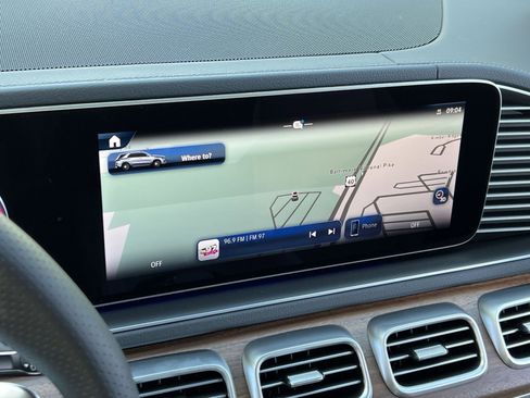 New 2026 Mercedes-Benz GLE 53 AMG 4MATIC image 18