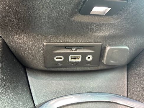 Used 2024 Chevrolet Malibu LT FWD image 20