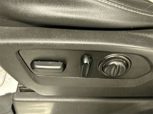 Used 2020 GMC Sierra 1500 SLT w/ SLT Premium Plus Package image 10