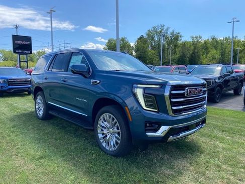 New 2026 GMC Yukon Elevation w/ Elevation Premium Package AWD/4WD image 6