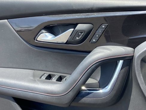 Used 2020 Chevrolet Blazer RS FWD image 19
