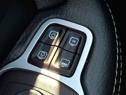 Certified 2024 RAM 2500 Big Horn AWD/4WD image 25