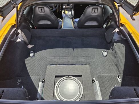 Used 2001 Chevrolet Corvette Coupe w/ Preferred Equipment Group2 RWD image 12