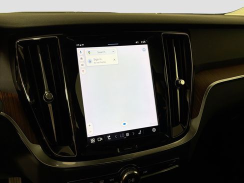 Certified 2024 Volvo S60 B5 Plus image 13