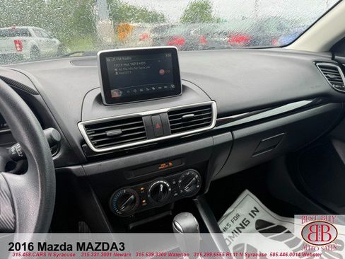 Used 2016 MAZDA MAZDA3 i Sport FWD image 18