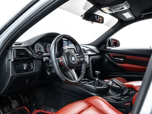 Used 2015 BMW M3 image 21
