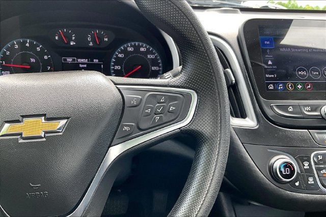 Used 2024 Chevrolet Malibu LT FWD image 12