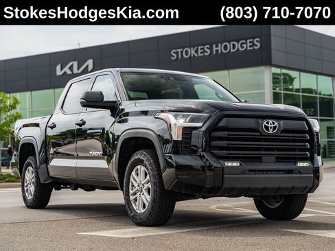 Used 2025 Toyota Tundra SR5 w/ SR5 Convenience Package AWD/4WD image 1