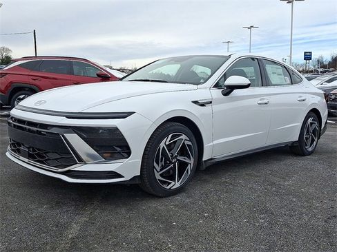 New 2026 Hyundai Sonata SEL image 2