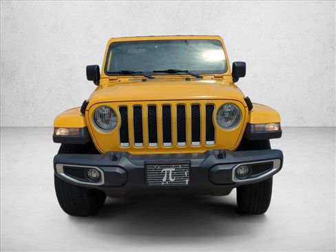 Used 2021 Jeep Wrangler Unlimited Sahara AWD/4WD image 2