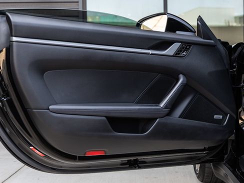 Certified 2021 Porsche 911 Carrera RWD image 20