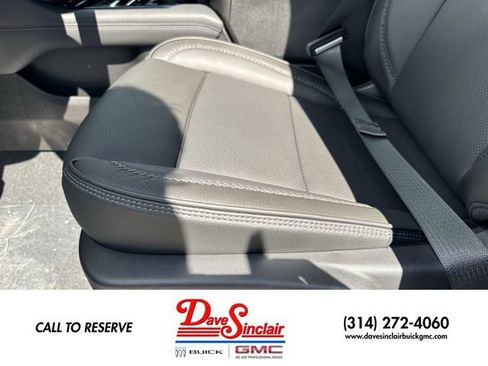 New 2026 GMC Yukon XL Denali w/ Denali Reserve Package AWD/4WD image 12