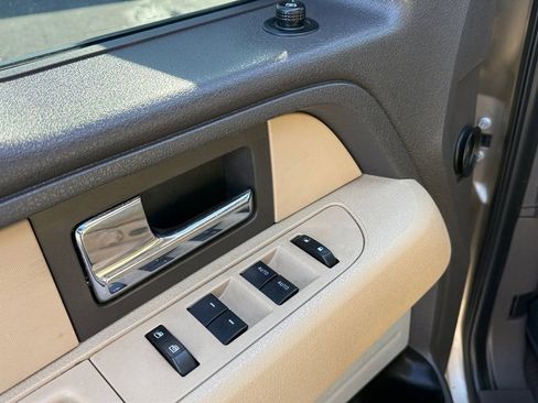 Used 2013 Ford F150 XLT w/ Luxury Equipment Group image 18