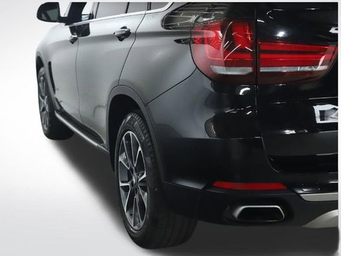 Used 2018 BMW X5 xDrive35i w/ Driving Assistance Package AWD/4WD image 48