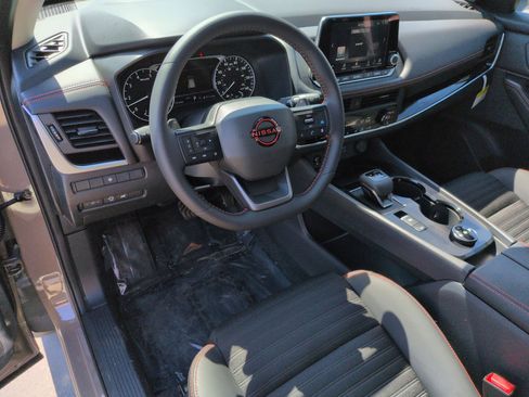 New 2026 Nissan Rogue SV image 2