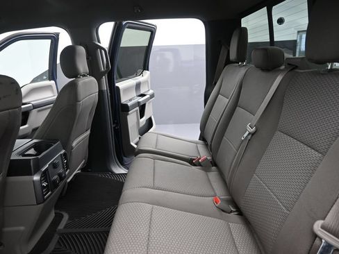Used 2019 Ford F150 XLT w/ Equipment Group 302A Luxury AWD/4WD image 16