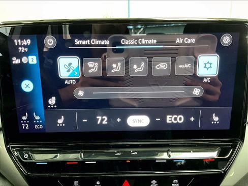 Used 2023 Volkswagen ID.4 Pro S image 37