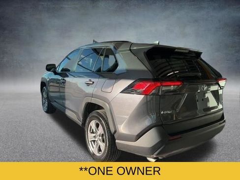 Used 2025 Toyota RAV4 XLE AWD/4WD image 5