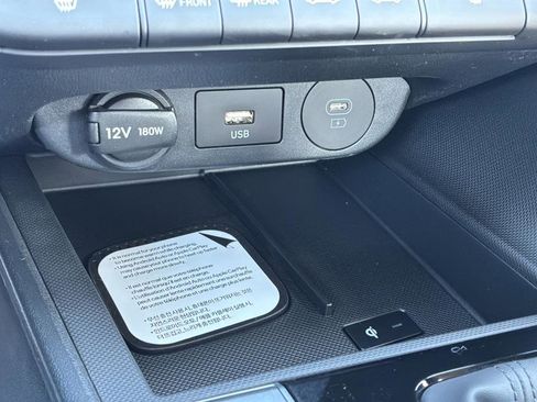 New 2026 Hyundai Elantra Limited FWD image 28