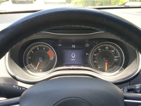 Certified 2020 Jeep Cherokee High Altitude AWD/4WD image 31